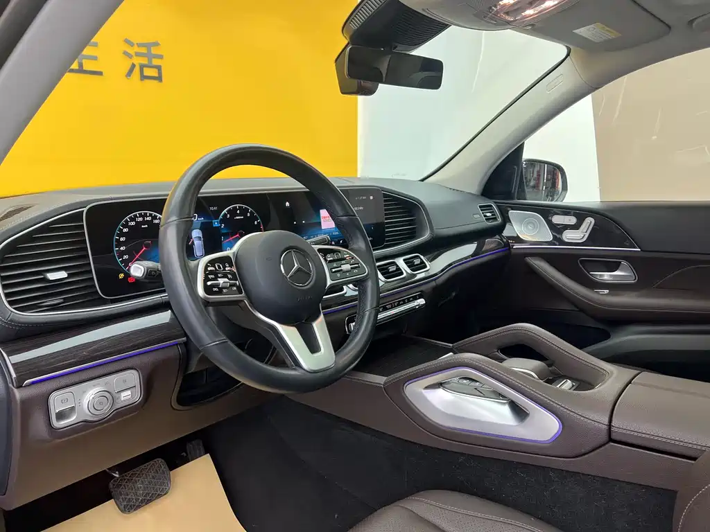 Mercedes-Benz Mercedes-Benz GLE 2021 GLE 350 4MATIC Fashion Edition 2021 - thumbnail 4
