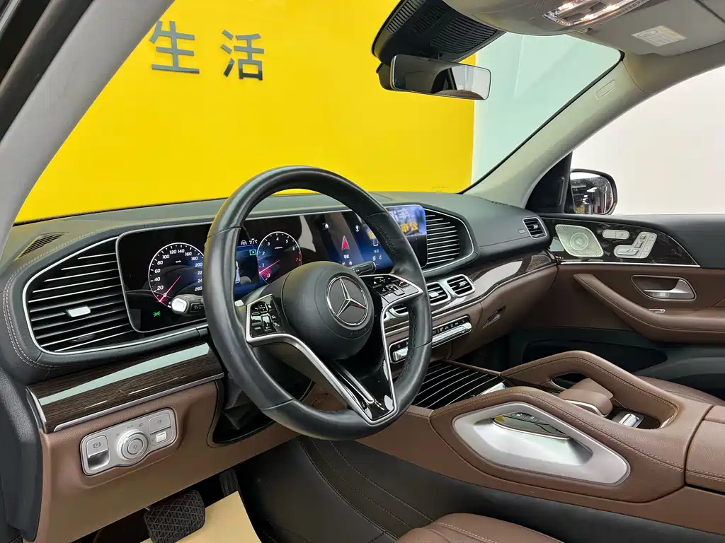 Mercedes-Benz Mercedes-Benz GLE 2024 Model Year Facelift GLE 350 4MATIC Fashion Edition 2024 - thumbnail 5