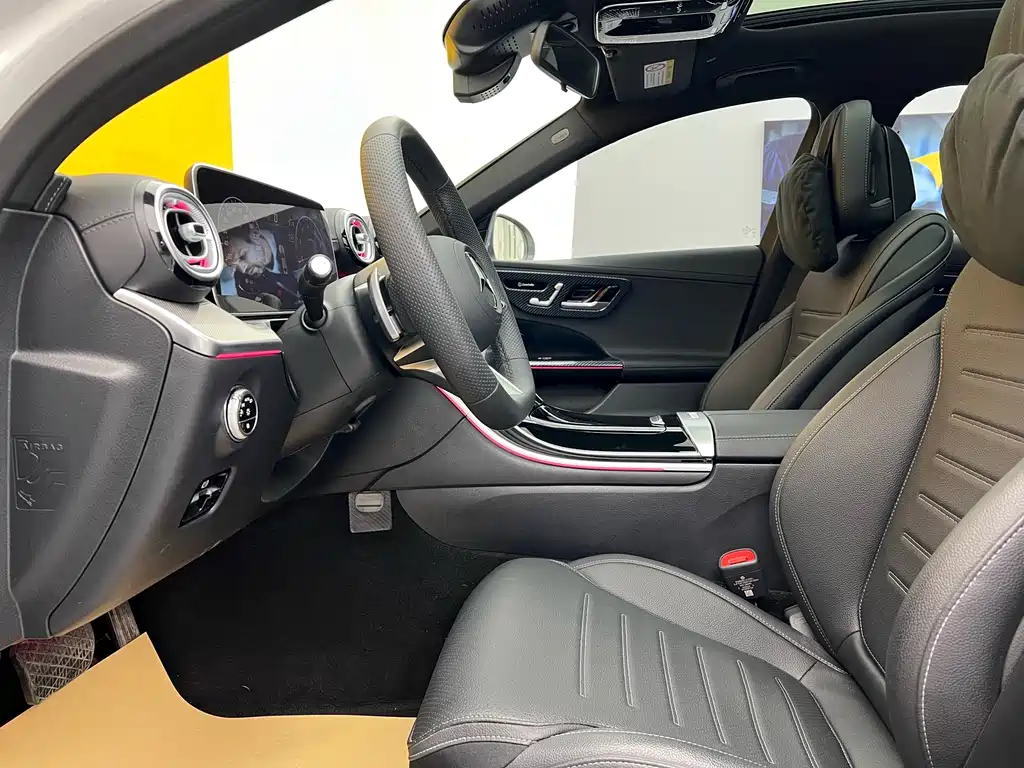 Mercedes-Benz Mercedes-Benz C-Class 2024 Model Year Facelift C 260 L Sport Edition 2024 - thumbnail 3