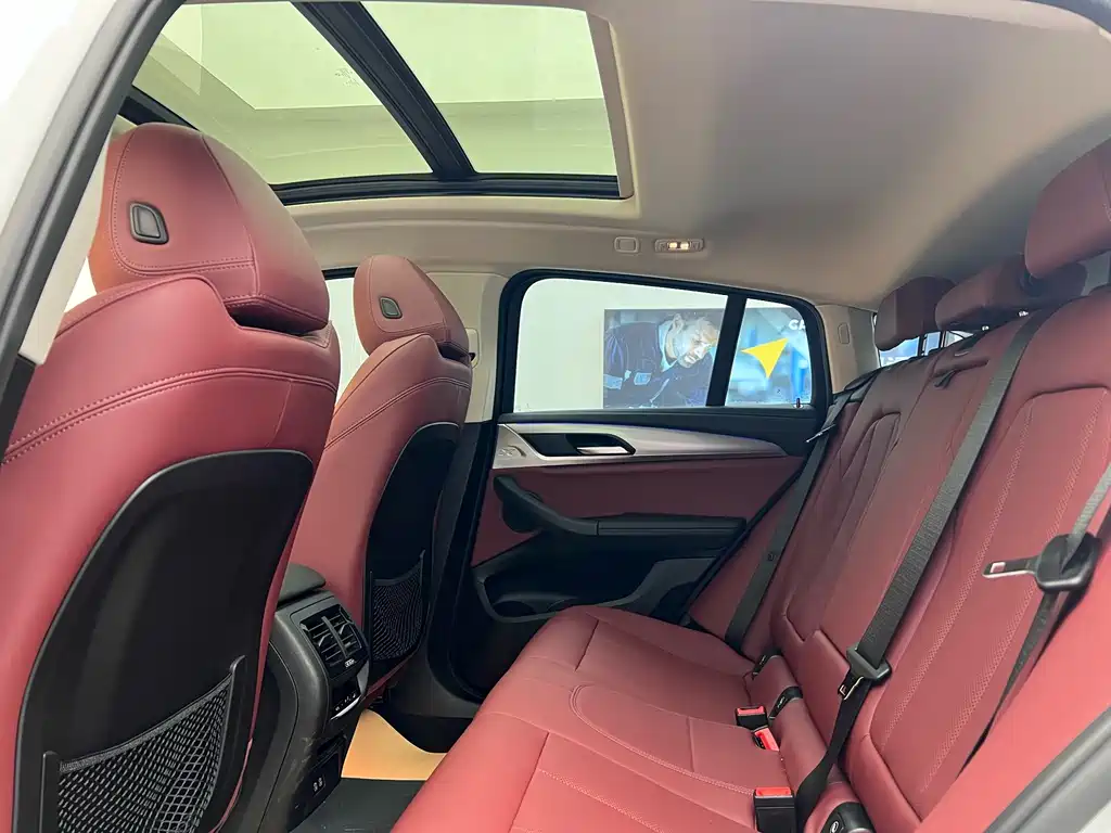 BMW BMW X4 2022 xDrive 25i M Sport Package 2023 - thumbnail 8