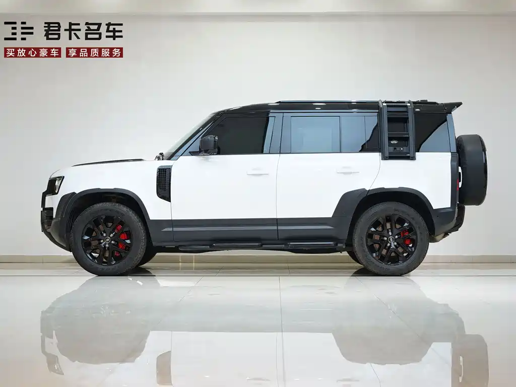 Land Rover Land Rover Defender 2020 110 P400 First Edition Silvery Special Kit 2020 - thumbnail 4
