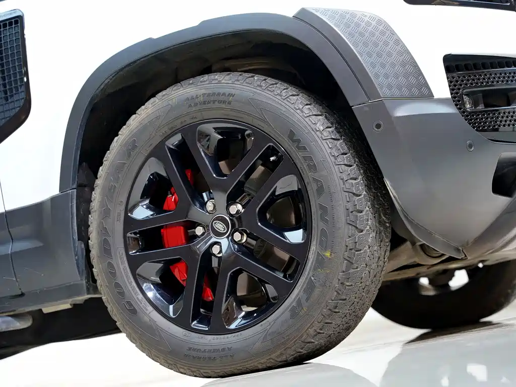 Land Rover Land Rover Defender 2020 110 P400 First Edition Silvery Special Kit 2020 - thumbnail 8