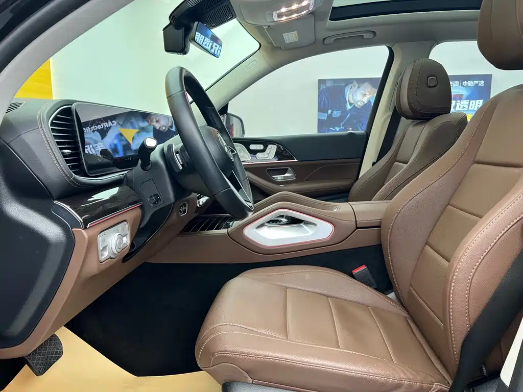 Mercedes-Benz Mercedes-Benz GLE 2024 Model Year Facelift GLE 350 4MATIC Fashion Edition 2024 - thumbnail 3