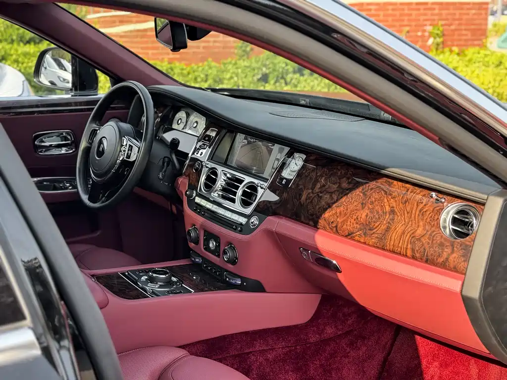 Rolls-Royce Ghost 2015 Series II Extended Wheelbase 2015 - thumbnail 6
