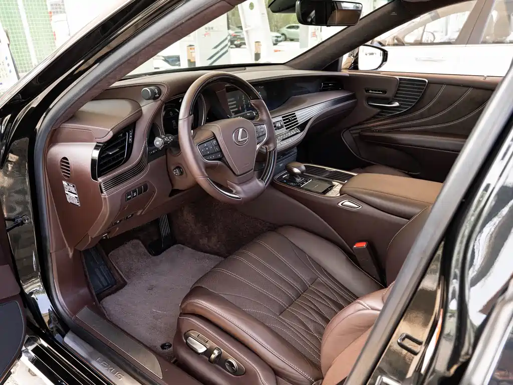 Lexus Lexus LS 500h F Sport 2020 Model Year 2020 - thumbnail 9