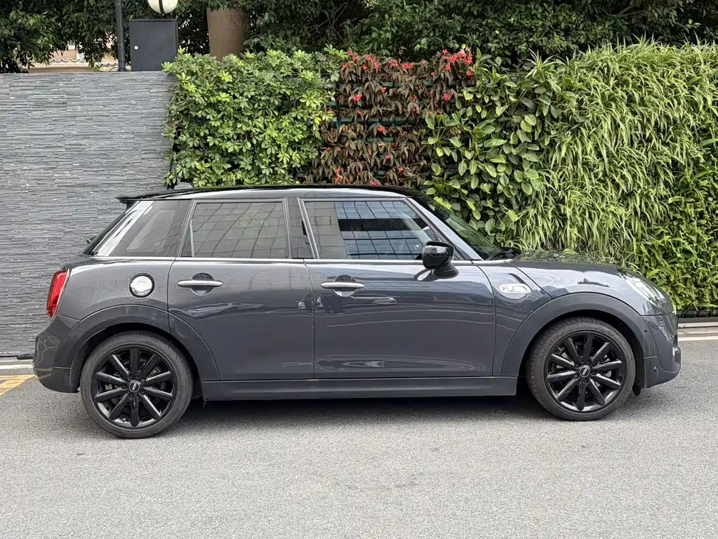 MINI MINI 2021 2.0T COOPER S Classic Five-Door 2021 - thumbnail 4