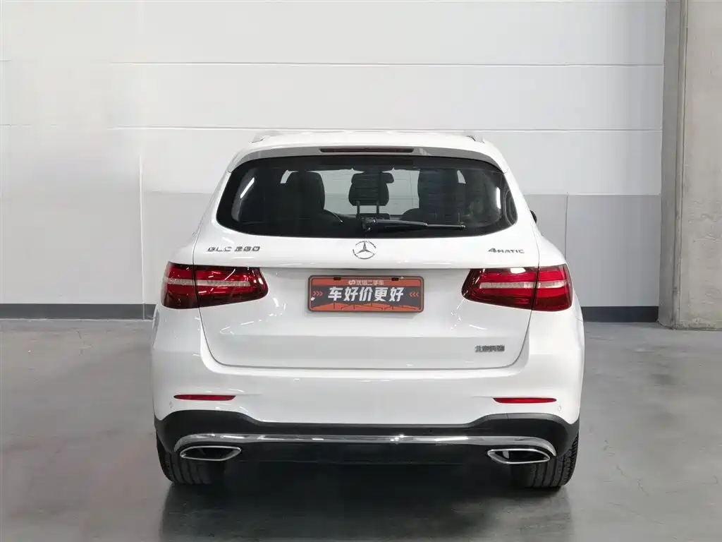 Mercedes-Benz Mercedes-Benz GLC 2017 GLC 260 4MATIC Sport Edition 2017 - thumbnail 4