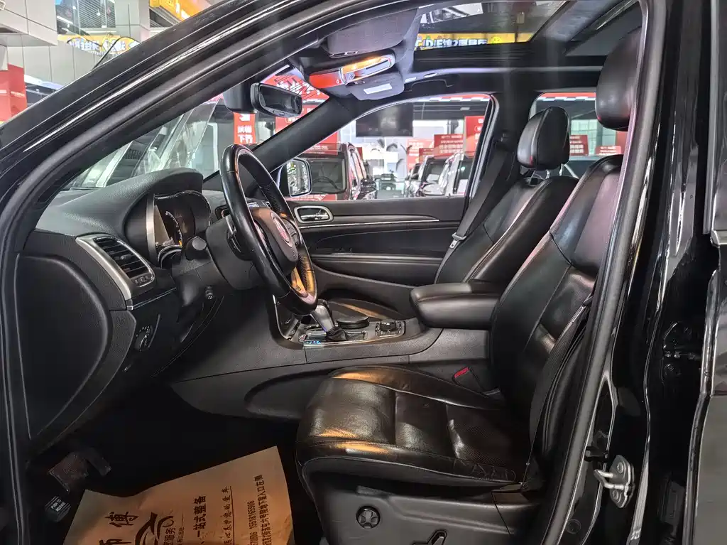 Jeep Jeep Grand Cherokee Limited Navigation Edition 2020 3.0L 2021 - thumbnail 7