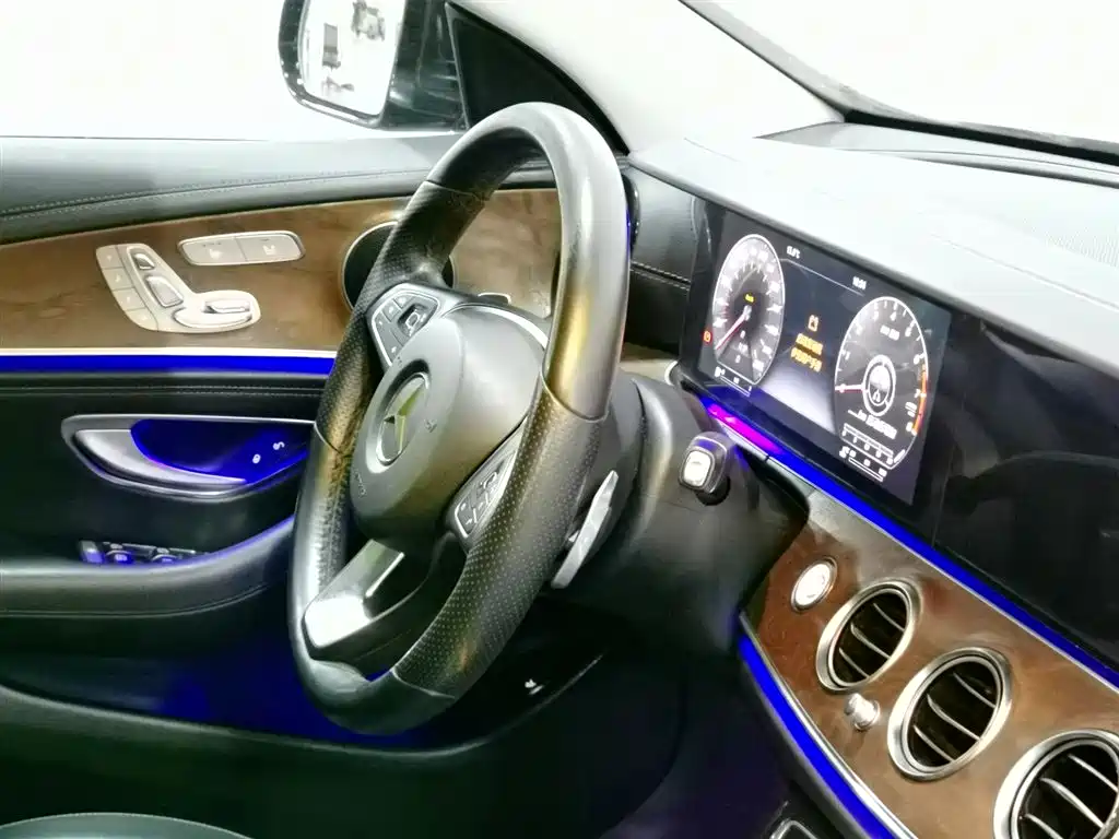 Mercedes-Benz Mercedes-Benz E-Class 2017 E 300 L Luxury Model 2017 - thumbnail 22
