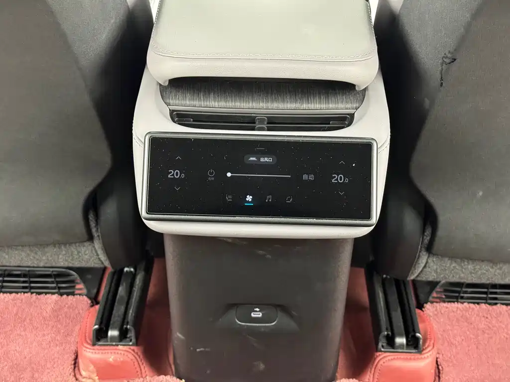 NIO NIO EC6 2023 75kWh 2023 - thumbnail 18
