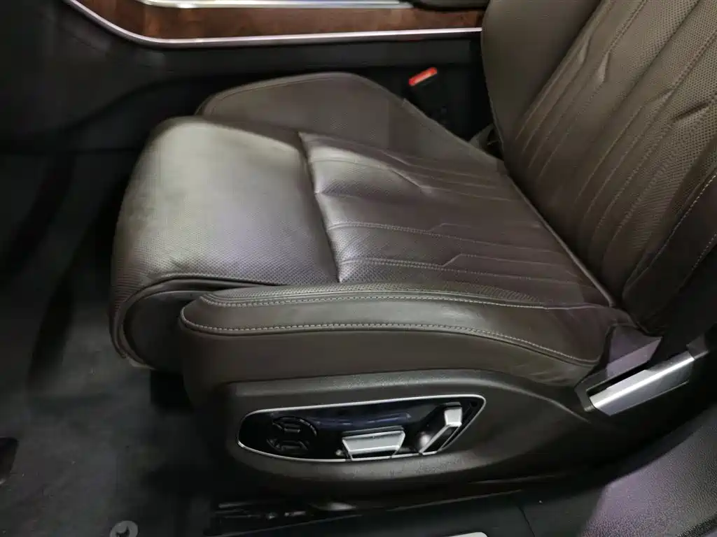 Audi Audi A8L 55 TFSI quattro Premium 2018 - thumbnail 20