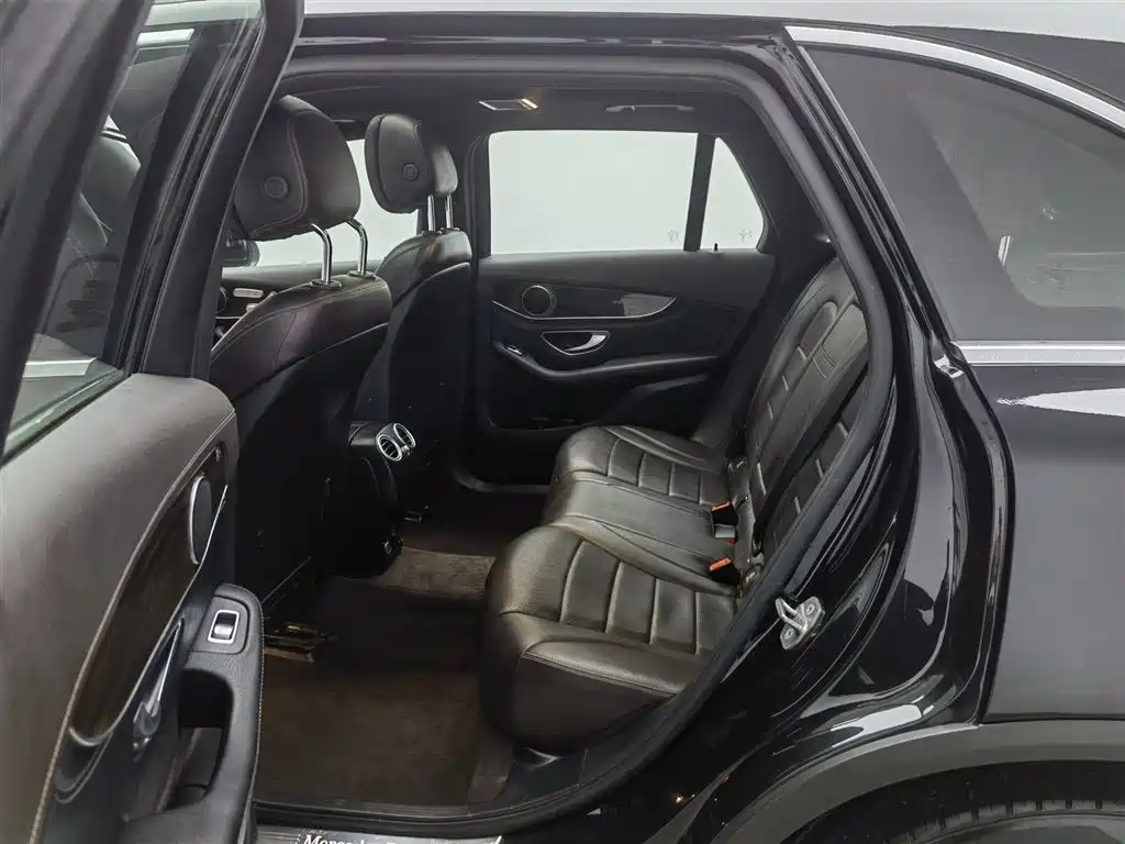 Mercedes-Benz Mercedes-Benz GLC 2019 Facelift GLC 260 L 4MATIC Luxury 2019 - thumbnail 15