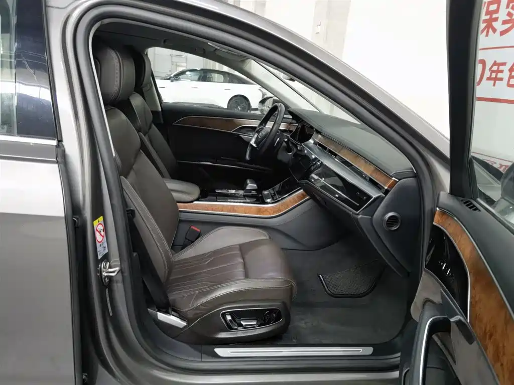 Audi Audi A8L 55 TFSI quattro Premium 2018 - thumbnail 23