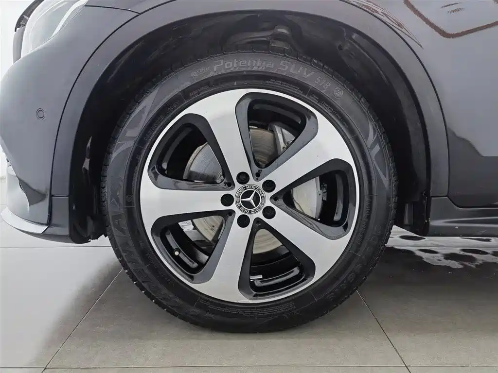 Mercedes-Benz Mercedes-Benz GLC 2019 Facelift GLC 260 L 4MATIC Luxury 2019 - thumbnail 17