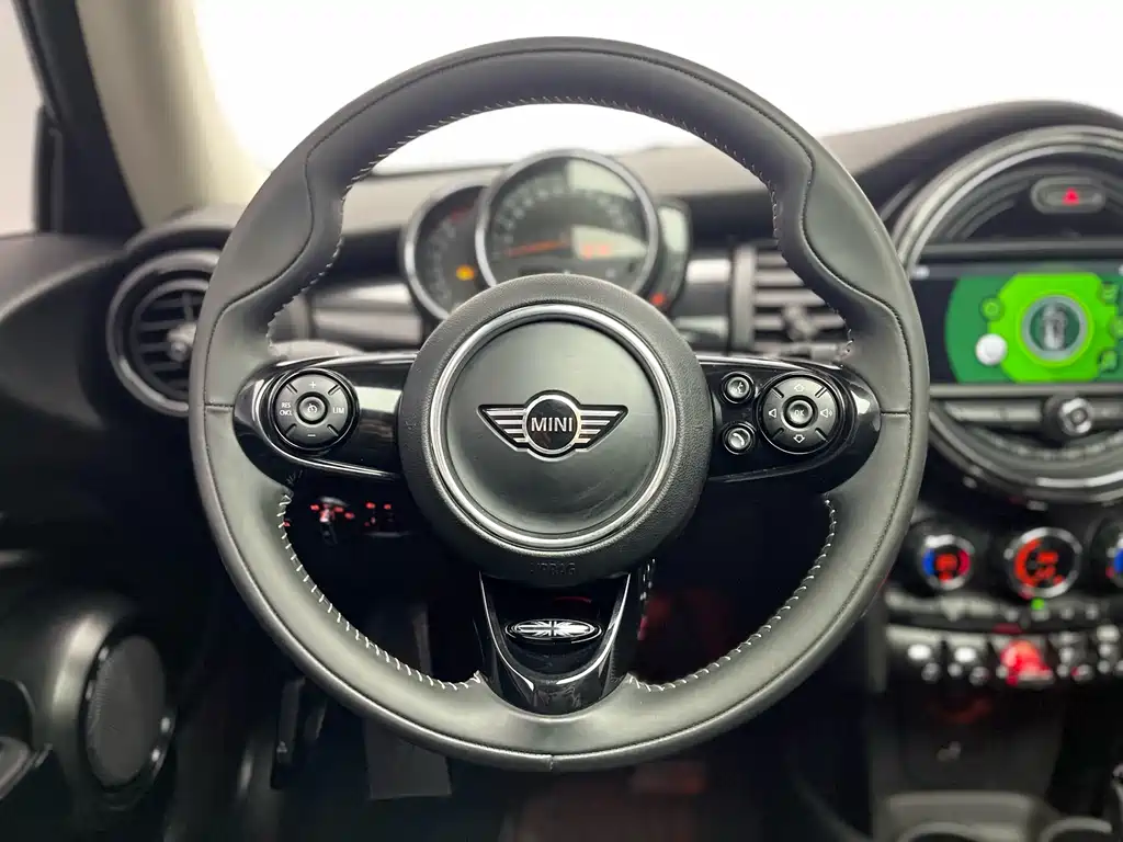 MINI MINI 2018 1.5T COOPER Artist 2019 - thumbnail 7