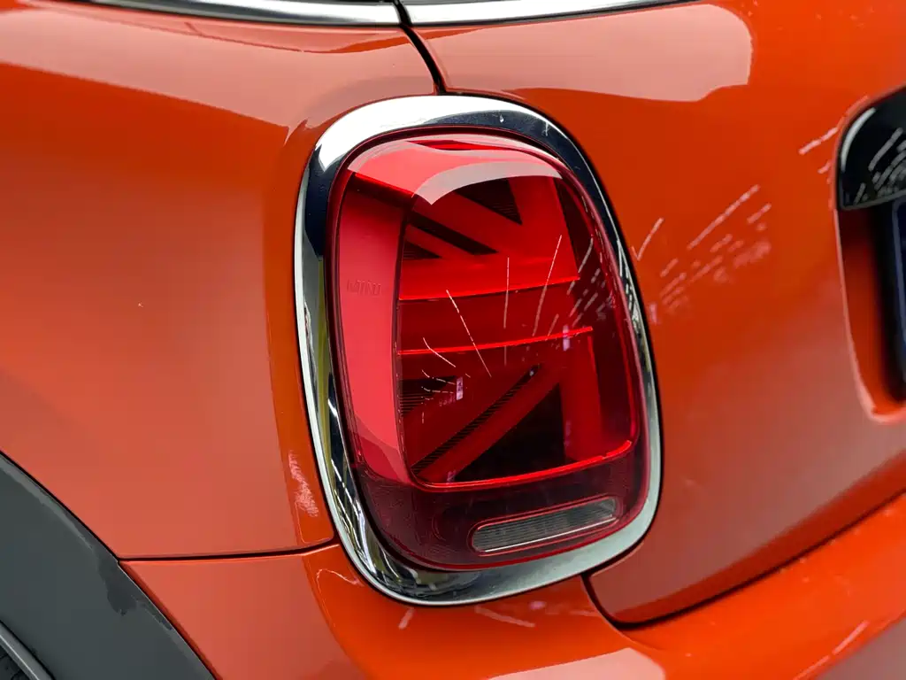 MINI MINI 2018 1.5T COOPER Artist 2019 - thumbnail 14