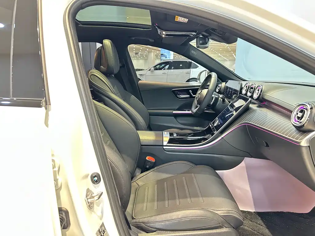 Mercedes-Benz Mercedes-Benz C-Class 2023 Facelift C 260 L Night Sport Edition 2023 - thumbnail 11
