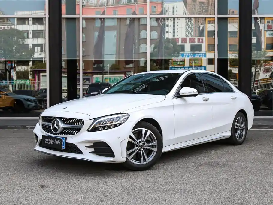 Mercedes-Benz Mercedes-Benz C-Class 2020 Facelift C 200 L Fashion Edition 2020 - thumbnail 2