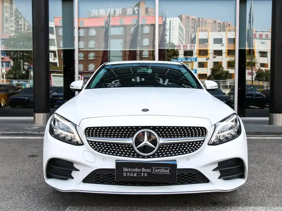 Mercedes-Benz Mercedes-Benz C-Class 2020 Facelift C 200 L Fashion Edition 2020 - thumbnail 3