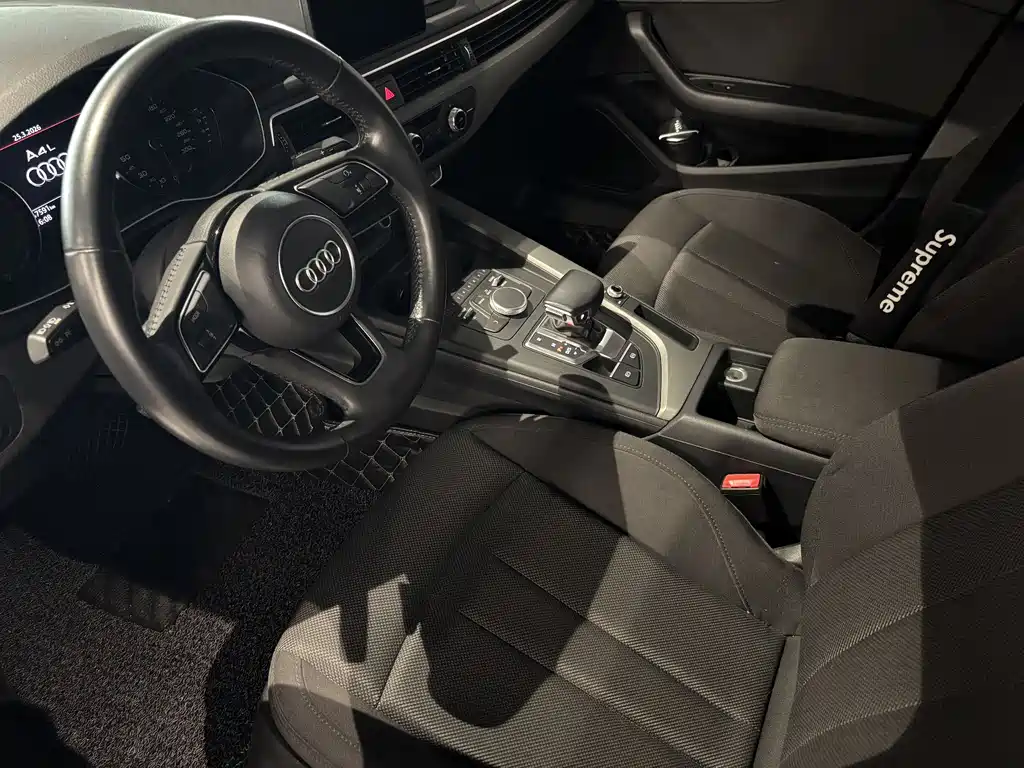 Audi Audi A4L 2019 40 TFSI Advanced Model VI 2020 - thumbnail 9