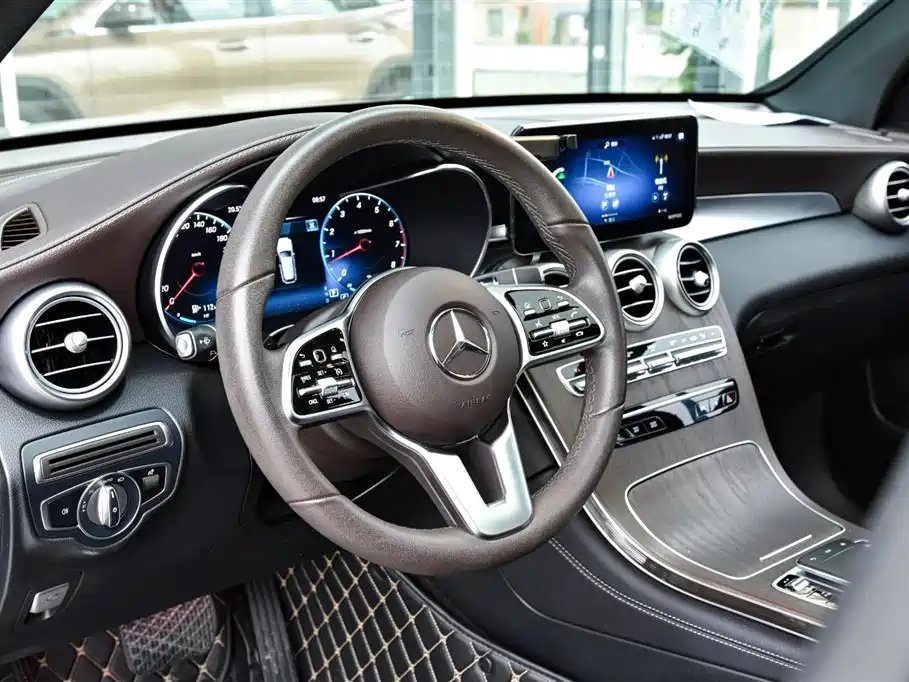 Mercedes-Benz Mercedes-Benz GLC 2021 GLC 260 L 4MATIC Luxury Edition 2021 - thumbnail 10
