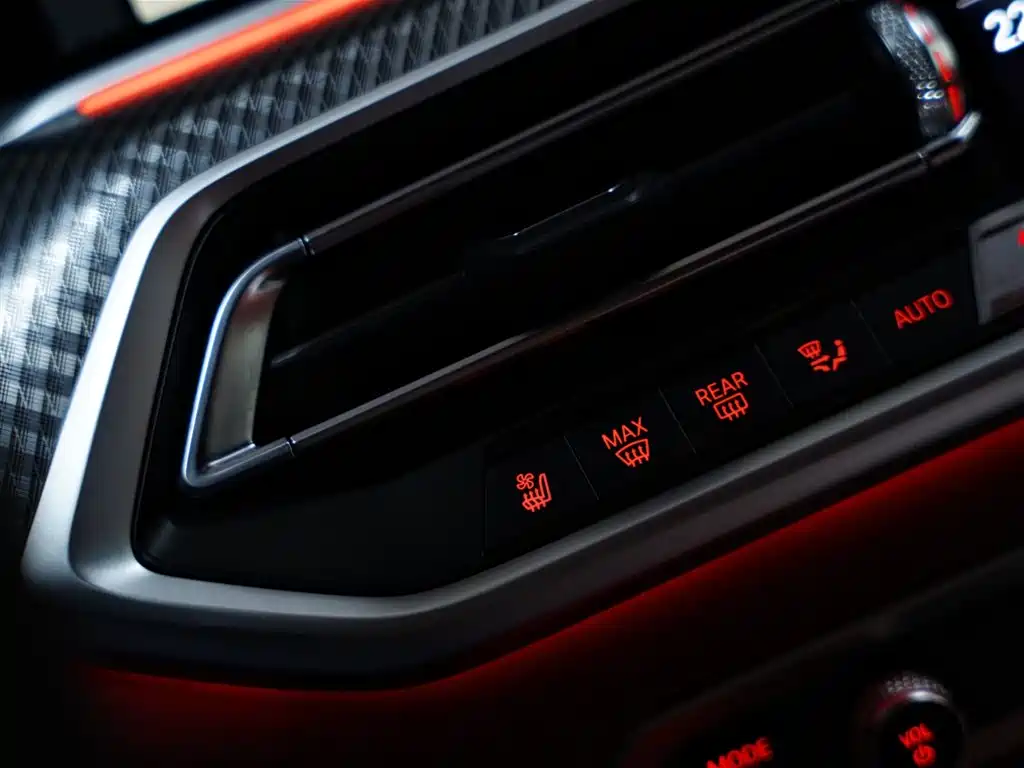 BMW BMW X5 M 2022 X5 M 2022 - thumbnail 17