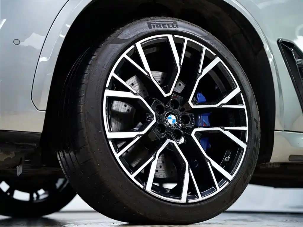 BMW BMW X5 M 2022 X5 M 2022 - thumbnail 24