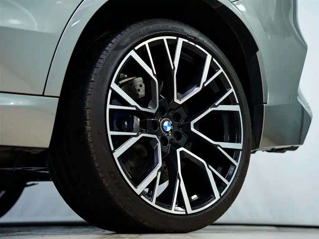 BMW BMW X5 M 2022 X5 M 2022 - thumbnail 27