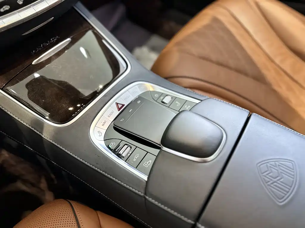 Mercedes-Benz Maybach S-Class 2020 S 450 4MATIC Heritage Edition 2020 - thumbnail 10