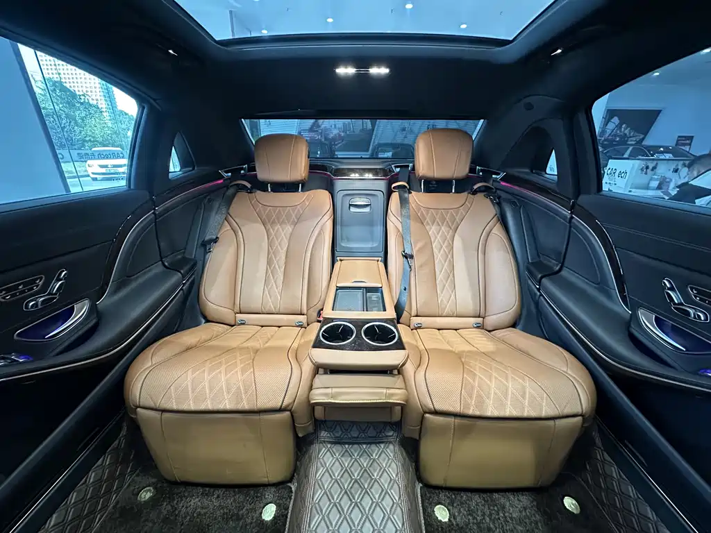 Mercedes-Benz Maybach S-Class 2020 S 450 4MATIC Heritage Edition 2020 - thumbnail 19
