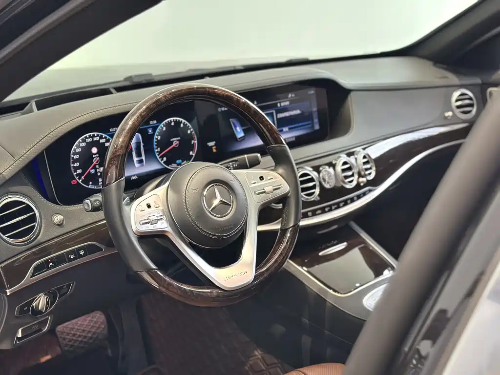 Mercedes-Benz Maybach S-Class 2020 S 450 4MATIC Heritage Edition 2020 - thumbnail 20