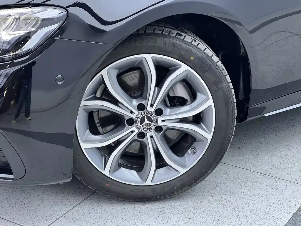 Mercedes-Benz Mercedes-Benz E-Class 2021 E 300 L Luxury Model 2020 - thumbnail 8