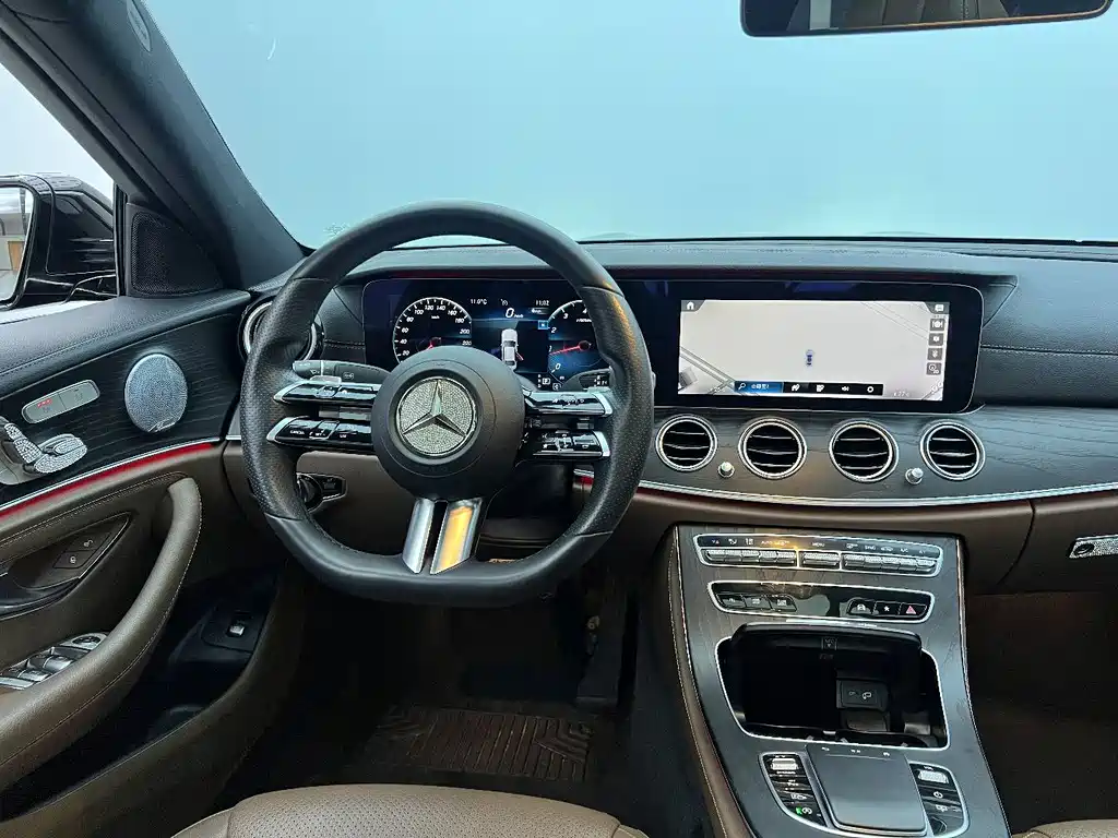 Mercedes-Benz Mercedes-Benz E-Class 2021 E 300 L Luxury Model 2020 - thumbnail 28