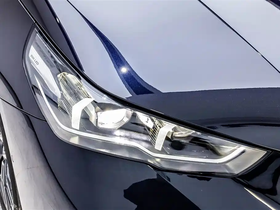 BMW BMW 5 Series 2025 530Li Leading Model M Sport Package 2025 - thumbnail 17