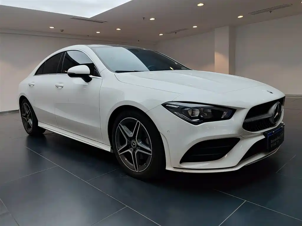 Mercedes-Benz Mercedes-Benz CLA 200 2022 Model Imported 2023 - thumbnail 2