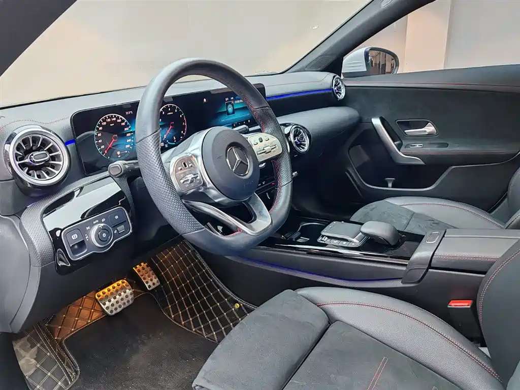 Mercedes-Benz Mercedes-Benz CLA 200 2022 Model Imported 2023 - thumbnail 11