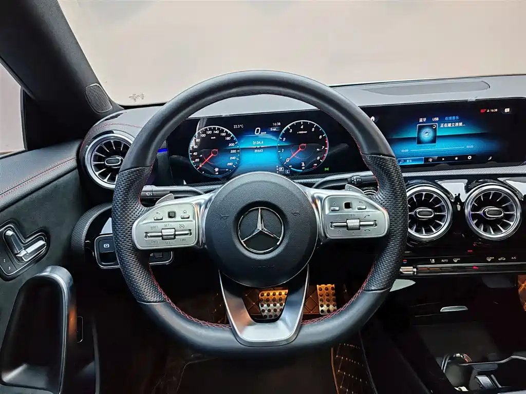 Mercedes-Benz Mercedes-Benz CLA 200 2022 Model Imported 2023 - thumbnail 17