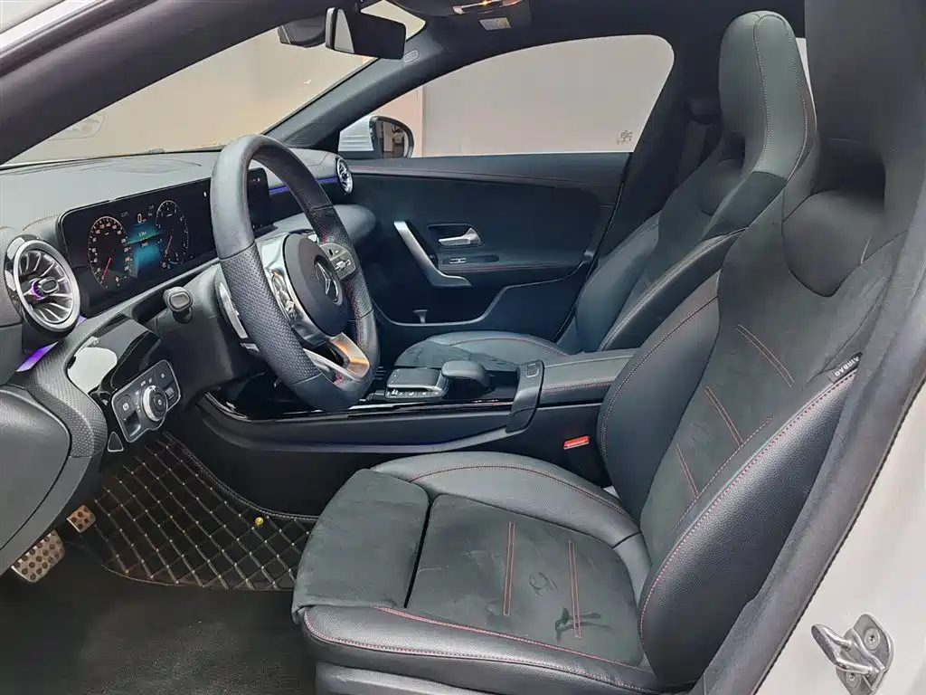 Mercedes-Benz Mercedes-Benz CLA 200 2022 Model Imported 2023 - thumbnail 19