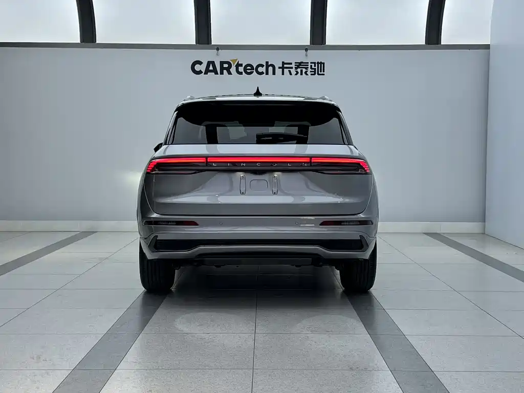 Lincoln Lynx 2024 1.5T FWD Premium Hybrid Edition 2024 - thumbnail 3