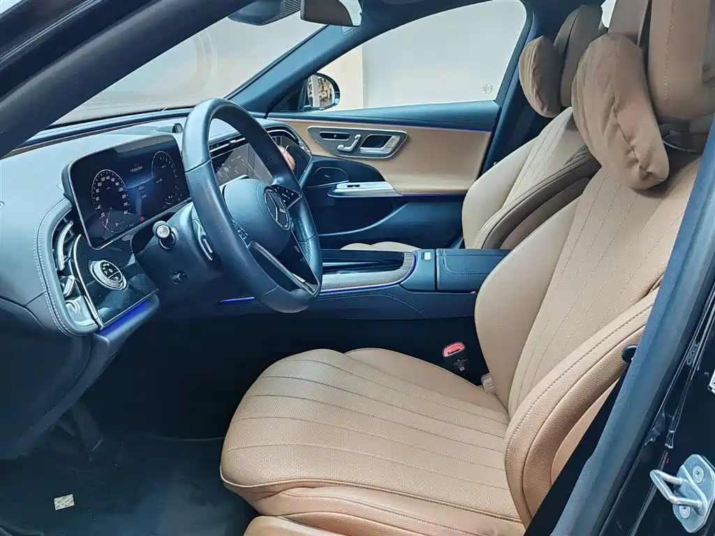 Mercedes-Benz Mercedes-Benz E-Class 2024 E 350 e L Plug-in Hybrid Sedan 2024 - thumbnail 14