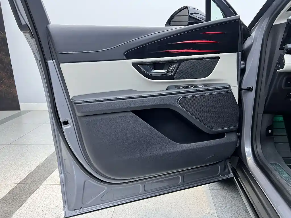 Lincoln Nautilus 2023 2.0T AWD Premium 2023 - thumbnail 12