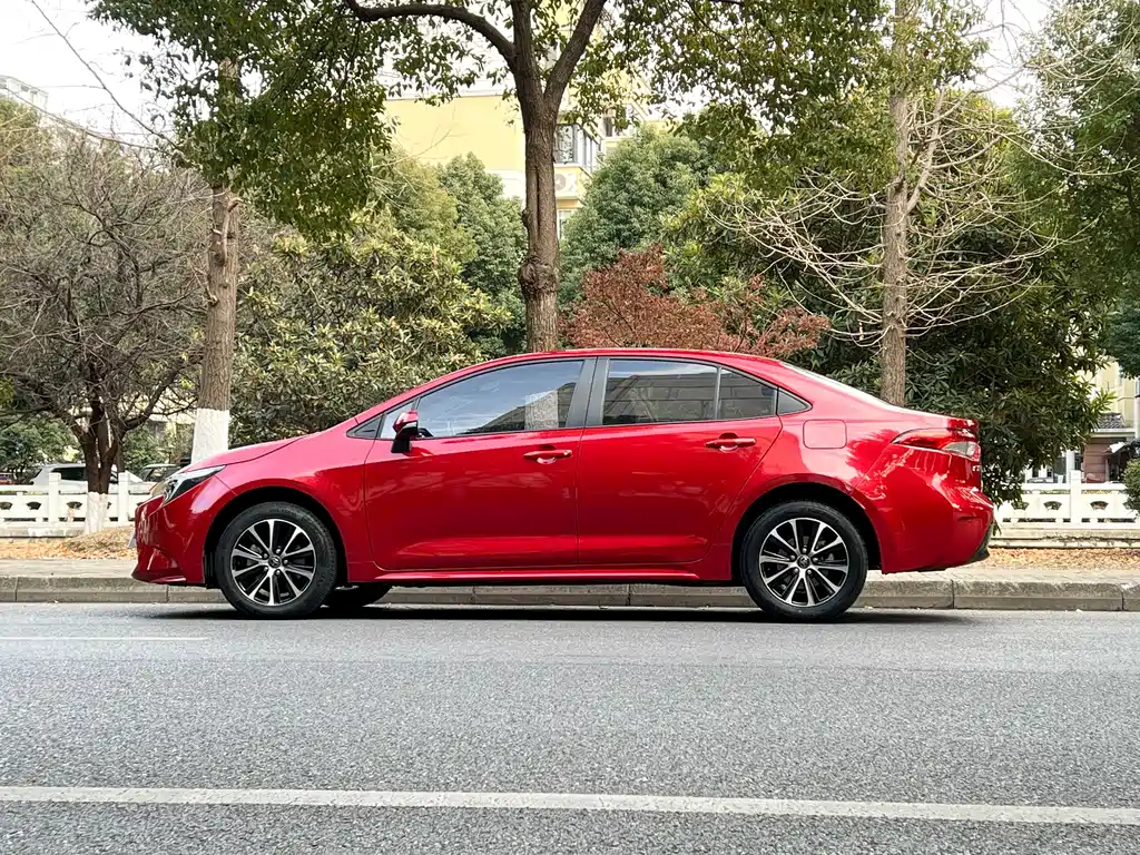 Toyota Toyota Corolla 2023 185T CVT Luxury Edition 2023 - thumbnail 4