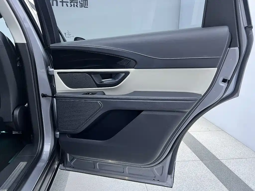 Lincoln Nautilus 2023 2.0T AWD Premium 2023 - thumbnail 16