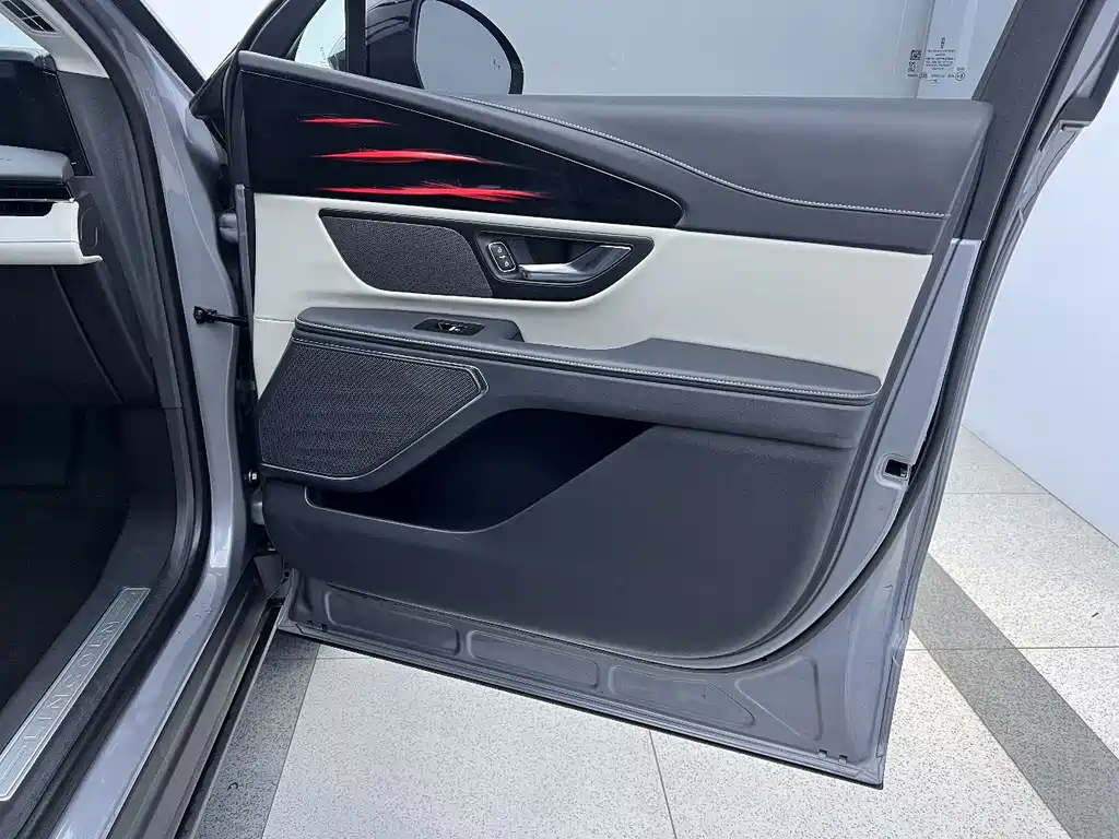 Lincoln Nautilus 2023 2.0T AWD Premium 2023 - thumbnail 21