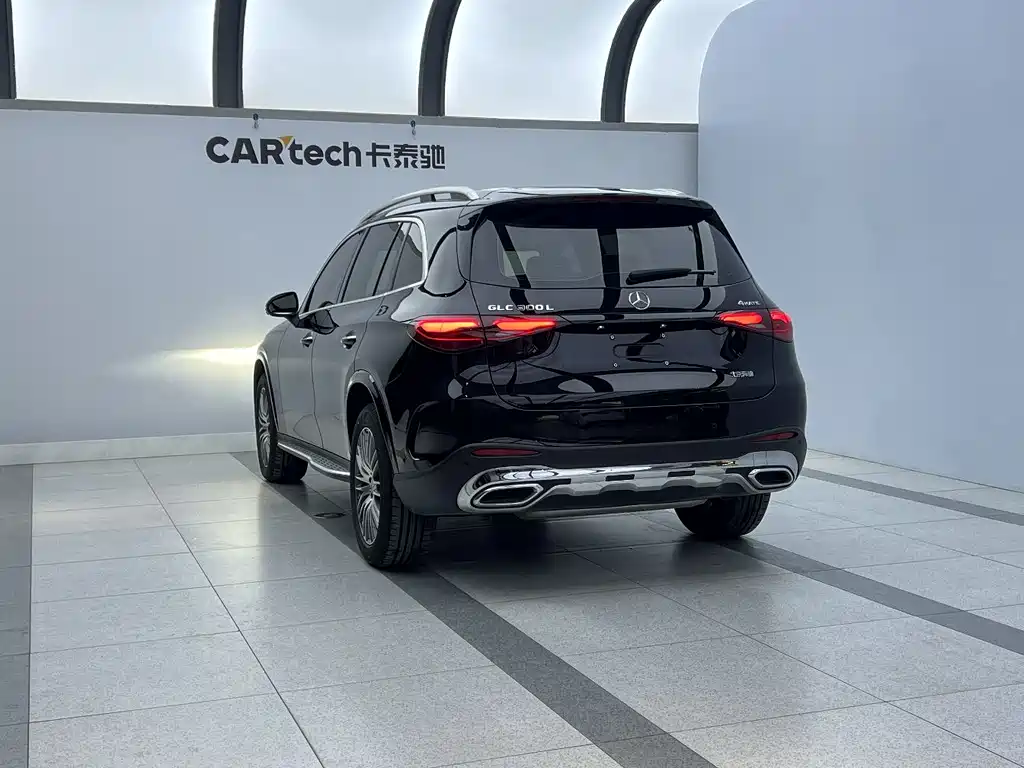 Mercedes-Benz Mercedes-Benz GLC 2025 GLC 300 L 4MATIC Dynamic Model 5-Seat 2025 - thumbnail 4