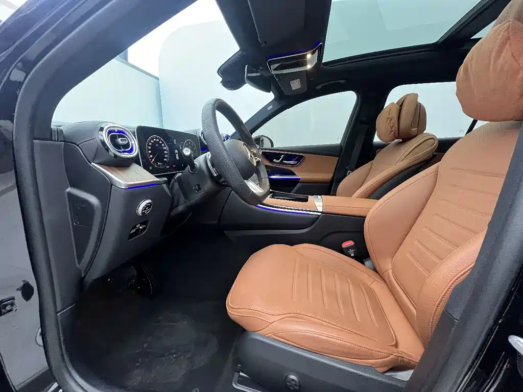 Mercedes-Benz Mercedes-Benz GLC 2025 GLC 300 L 4MATIC Dynamic Model 5-Seat 2025 - thumbnail 10