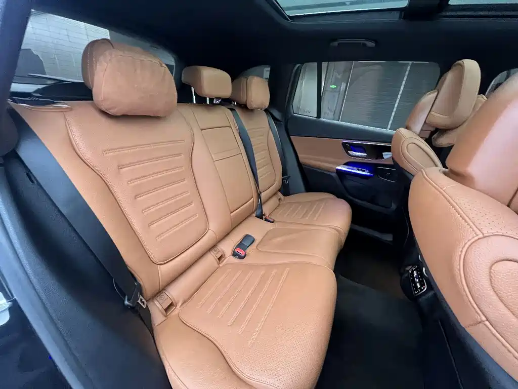 Mercedes-Benz Mercedes-Benz GLC 2025 GLC 300 L 4MATIC Dynamic Model 5-Seat 2025 - thumbnail 18