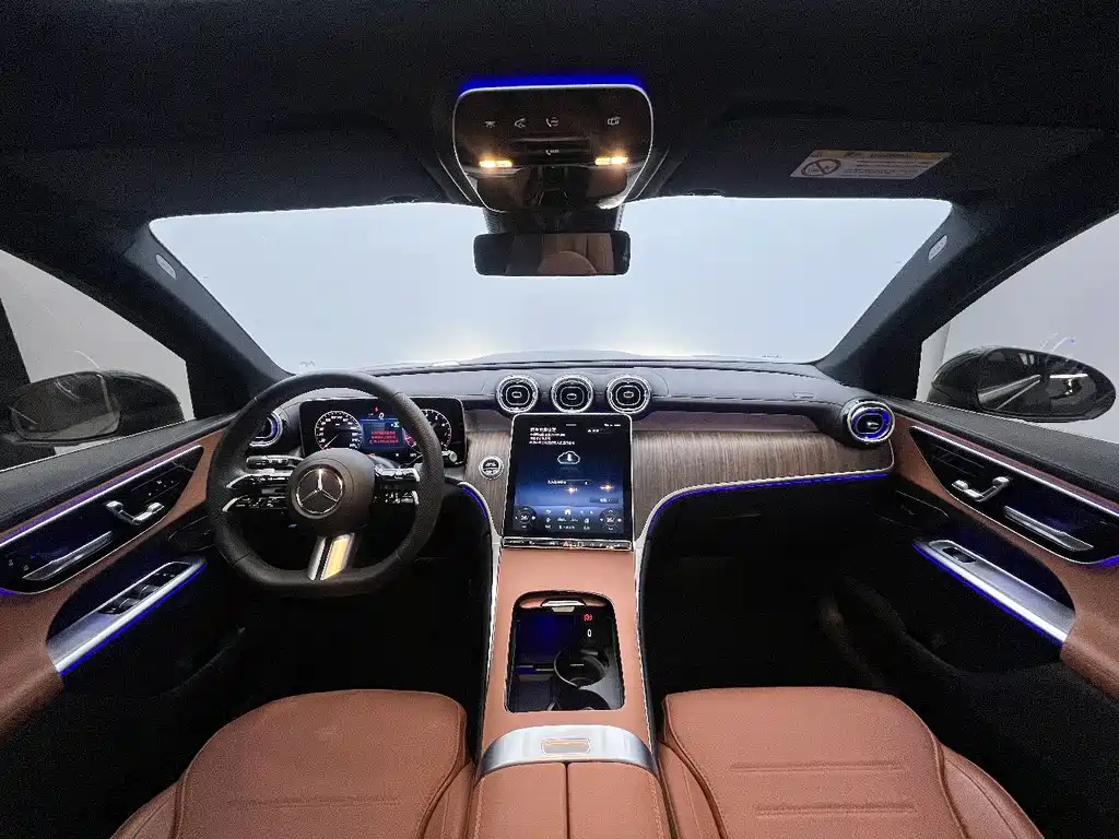 Mercedes-Benz Mercedes-Benz GLC 2025 GLC 300 L 4MATIC Dynamic Model 5-Seat 2025 - thumbnail 24