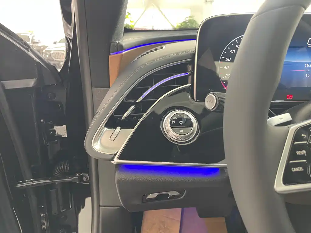 Mercedes-Benz Mercedes-Benz E-Class 2026 E 300 L Luxury Model 2026 - thumbnail 9