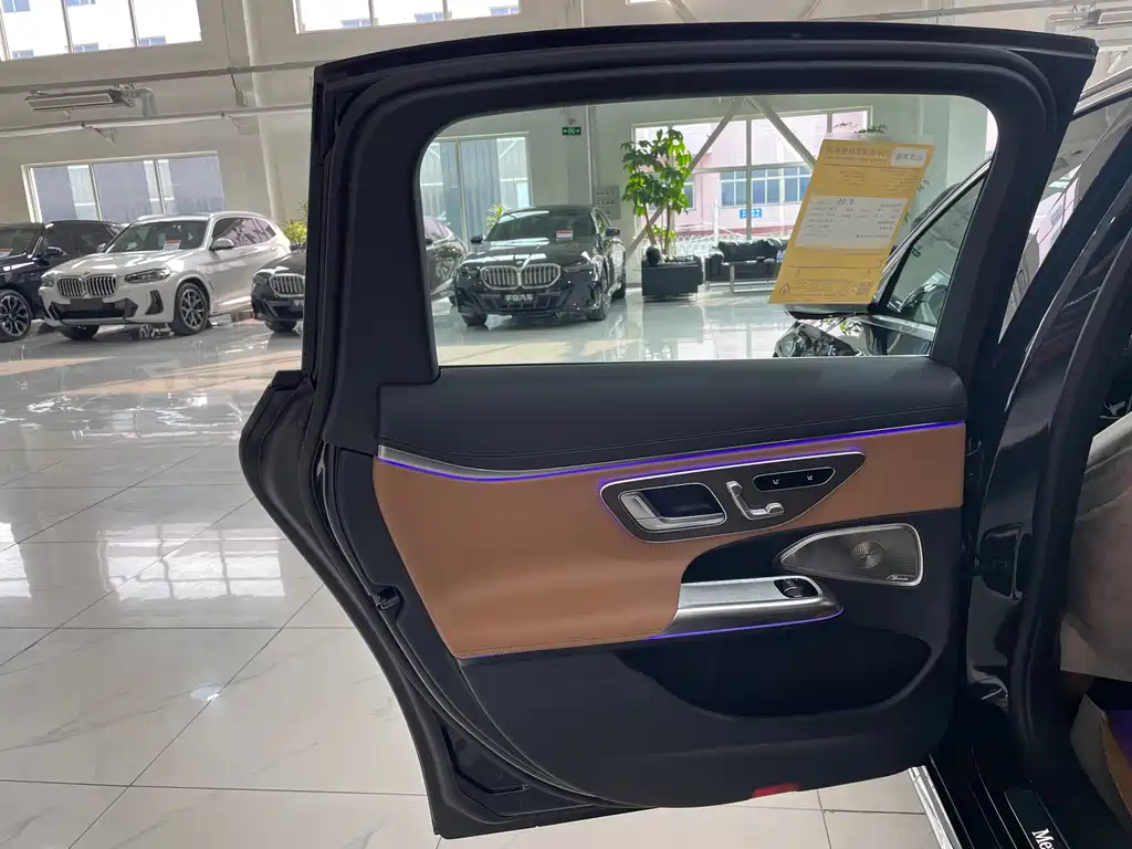 Mercedes-Benz Mercedes-Benz E-Class 2026 E 300 L Luxury Model 2026 - thumbnail 25